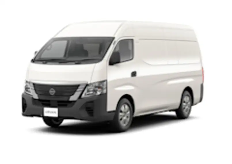 Nissan Urvan Cargo – Techo alto Manual 2026